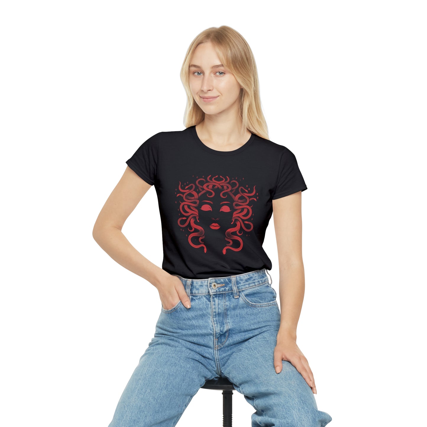 Iconic Medusa T-Shirt: Strength and Resilience